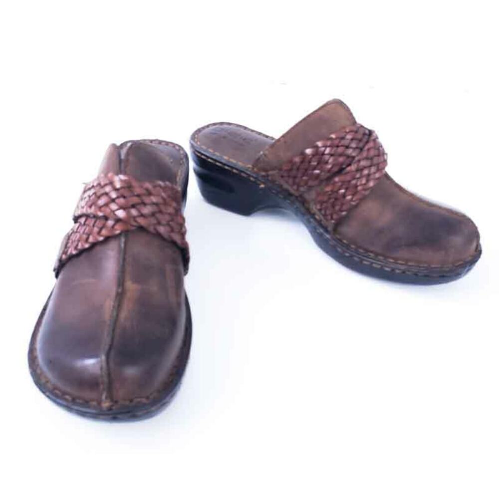 B.O.C. Leather Mules Slides Brown size 8, 39 Women Comfort Shoes Slid On